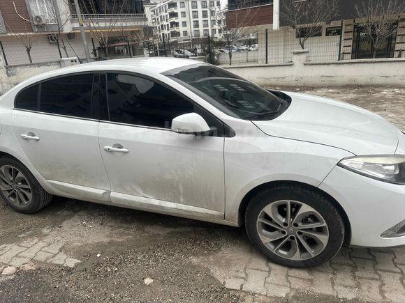 Sahibinden Renault Fluence 1.5 dCi Icon 2015 Model 
