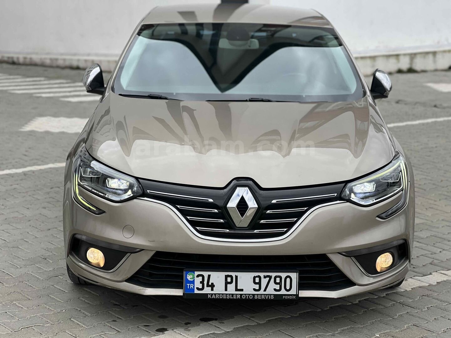 Galeriden Renault Megane 1.5 dCi Icon 2016 Model Yozgat 83.850 km Kahverengi 3