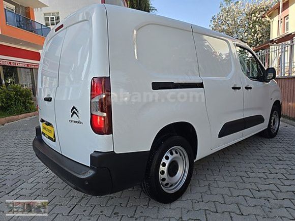 DEMİREL'DEN HATASIZ BOYASIZ 2022 CITROEN BERLINGO PANELVAN