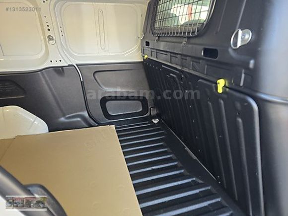 DEMİREL'DEN HATASIZ BOYASIZ 2022 CITROEN BERLINGO PANELVAN