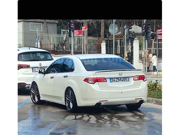 Sahibinden Honda Accord 2.0 Executive 2011 Model hack back takaslı 