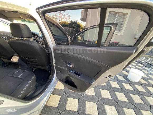 Sahibinden Renault Megane 1.5 dCi Touch 2014 Model 