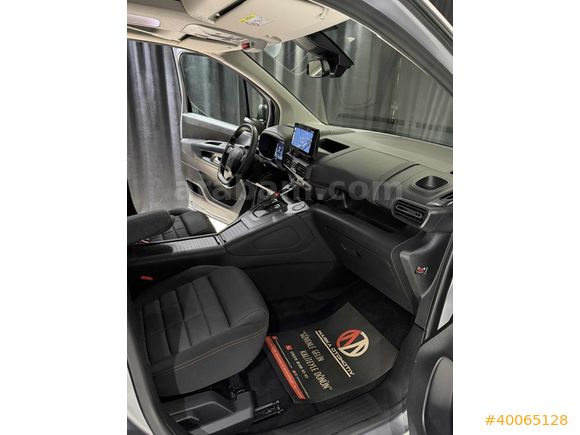 MARKA'DAN 2024 BERLİNGO SHİNE BOLD XTR BOYASIZ HATASIZ 19.900 KM