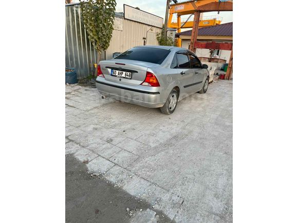 Sahibinden Ford Focus 1.6 Comfort 2004 Model 