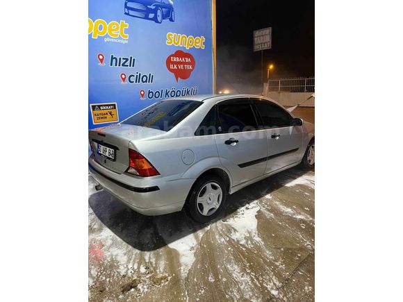 Sahibinden Ford Focus 1.6 Comfort 2004 Model 