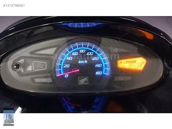 YÜCELER OTO'DAN 2014 MODEL HONDA PCX 125