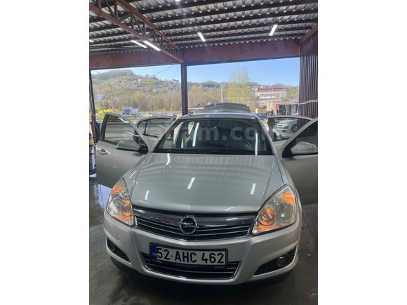 Acil satılık Sahibinden Opel Astra 1.6 Enjoy plus 2012 Model 