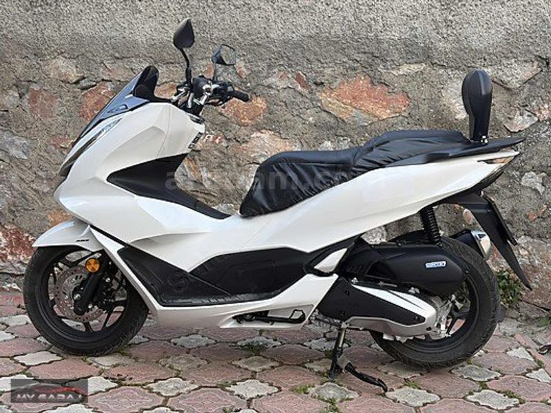 バイク pcx125 81 ホンダ PCX125 2018年式 2BJ-JF81の諸元・スペック情報 | ウェビック