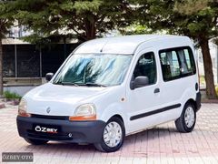 Masrafsız Kangoo 275 Bin Km Tek Bagaj 4.5 Parça Boyalı