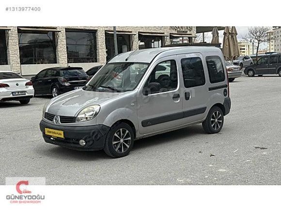 2011 MODEL HATASIZ KANGOO