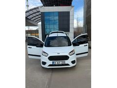 Sahibinden Ford Tourneo Courier 1.5 TDCi Trend 2021 Model