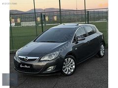 HATASIZ BOYASIZ YANIKSIZ OPEL ASTRA 1.4 TURBO COSMO 2011 SUNROOF