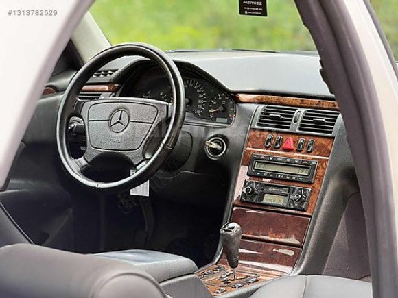 295.000 KM 1999 MODEL OTOMATİK E200 ELEGANCE