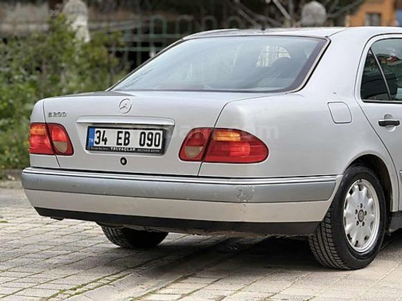 295.000 KM 1999 MODEL OTOMATİK E200 ELEGANCE