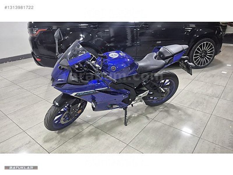 Galeriden Yamaha YZF R125 2025 Model İstanbul 10.138 km Lacivert