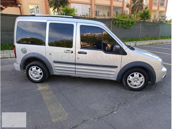 2013 model Ford connet