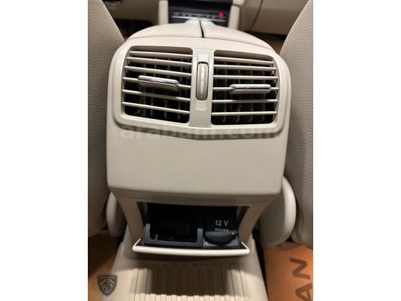 ERCAN YETKİLİ BAYİ 81.500 KM E 180 EDİTİON E OTOMATİK HATASIZ
