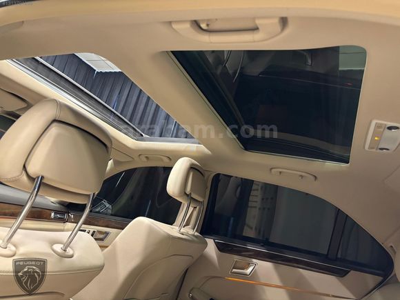 ERCAN YETKİLİ BAYİ 81.500 KM E 180 EDİTİON E OTOMATİK HATASIZ