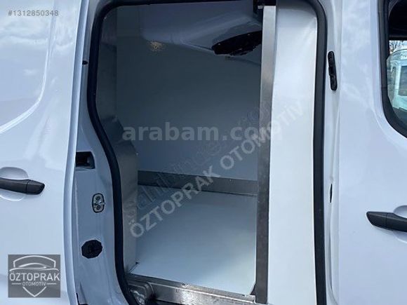 ÖZTOPRAK-2026 OPEL COMBO CARGO EDİTİON XL 1.5 DİZEL +4 FRİGOLU