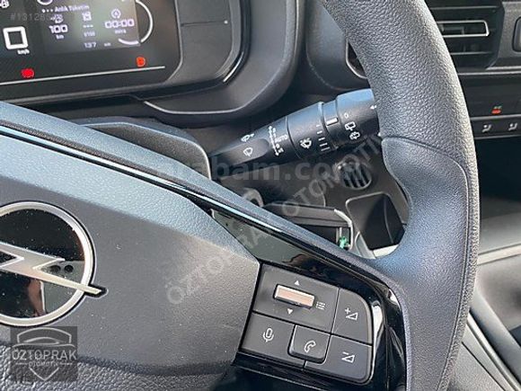 ÖZTOPRAK-2026 OPEL COMBO CARGO EDİTİON XL 1.5 DİZEL +4 FRİGOLU