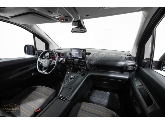 2022 MODEL OPEL COMBO CAM TAVAN 63.000KM 1.5 D ULTIMATE OTOMATİK