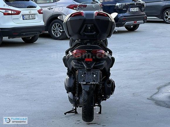 2024 XMAX TECH MAX 21.000 KM