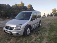 Sahibinden Ford Tourneo Connect 1.8 TDCI Blackline 2013 Model