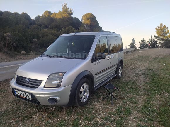Sahibinden Ford Tourneo Connect 1.8 TDCI Blackline 2013 Model