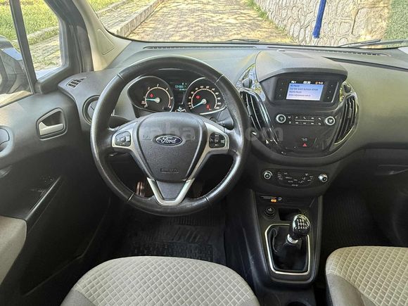 OZER GARAGE'DEN-BOYASIZ-DEĞİŞENSİZ-34 BİNDE-FORD-COURİER