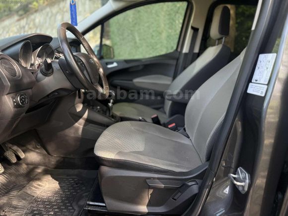 OZER GARAGE'DEN-BOYASIZ-DEĞİŞENSİZ-34 BİNDE-FORD-COURİER