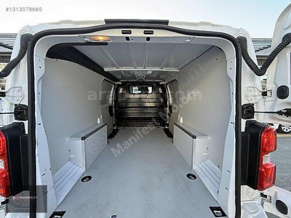LD　ヘヴィ　未開封 Galeriden Opel Vivaro 2.0 Ultimate XL 2025 Model Ankara 34.000 km