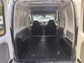 2006 MODEL KANGOO 2 1,5 DCİ 80 BG KLİMALI PANELVAN MUAYENELİ