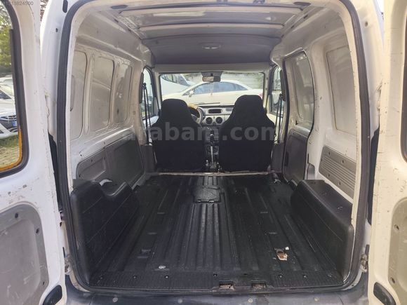 2006 MODEL KANGOO 2 1,5 DCİ 80 BG KLİMALI PANELVAN MUAYENELİ