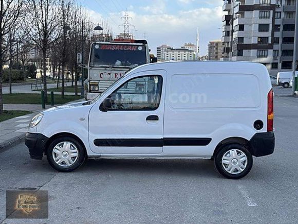 ÖZ IŞIKLI OTOMOTİVDEN 2012 RENAULT KANGO ORJ KİLOMETRE