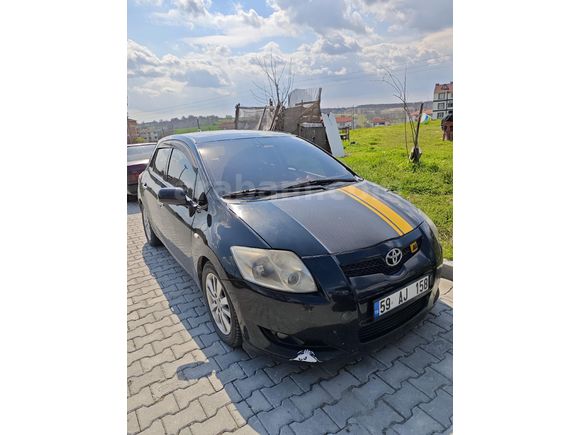 Sahibinden Toyota Auris 1.4 D-4D Elegant 2008 Model
