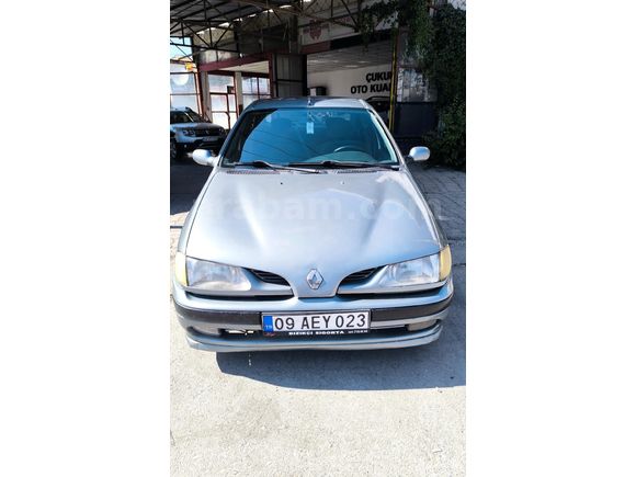 Sahibinden Renault Megane 2.0 RXT 1999 Model