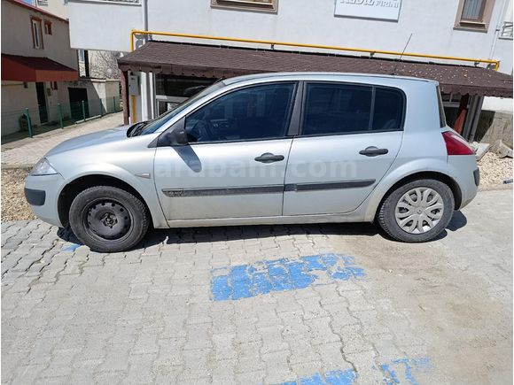 Renault Megane 2005 model 1.4 Authentique