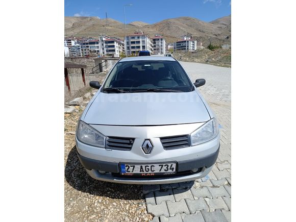 Sahibinden Renault Megane 1.4 Authentique 2005 Model