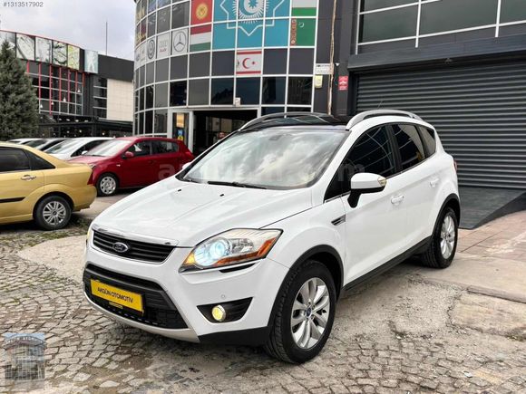 AKGÜN OTOMOTİV PLAZA'DAN CAM TAVANLI KUGA