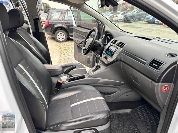 AKGÜN OTOMOTİV PLAZA'DAN CAM TAVANLI KUGA