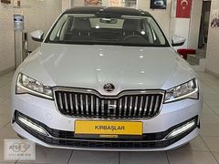 KIRBAŞLAR'DAN 1.5 TSİ PRESTİGE CAM TAVAN 2023 MOD 49.000 KM %20F