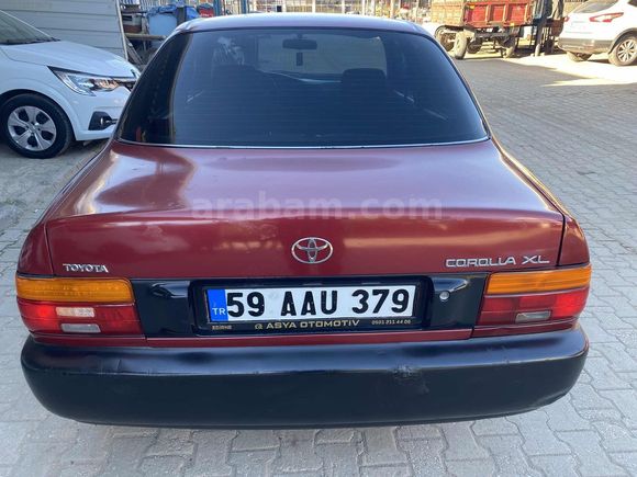 TOYOTA COROLLA 1.3 XL