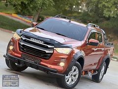 2023 ISUZU D-MAX 1.9 D V-LİFE OTOMATİK VİTES LANSMAN RENK FUL