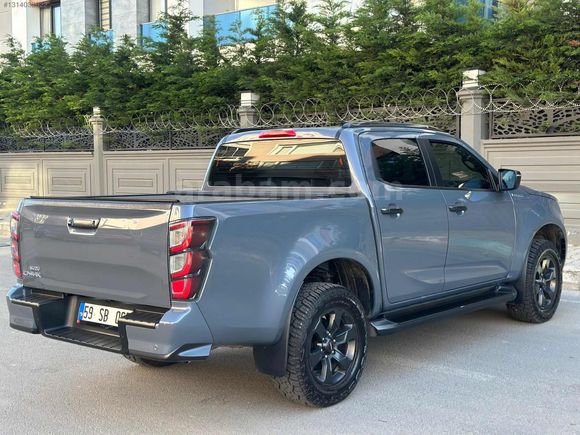 OFLUOĞLU'DAN 2025 ISUZU D-MAX EKSTRA'LI