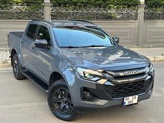 OFLUOĞLU'DAN 2025 ISUZU D-MAX EKSTRA'LI
