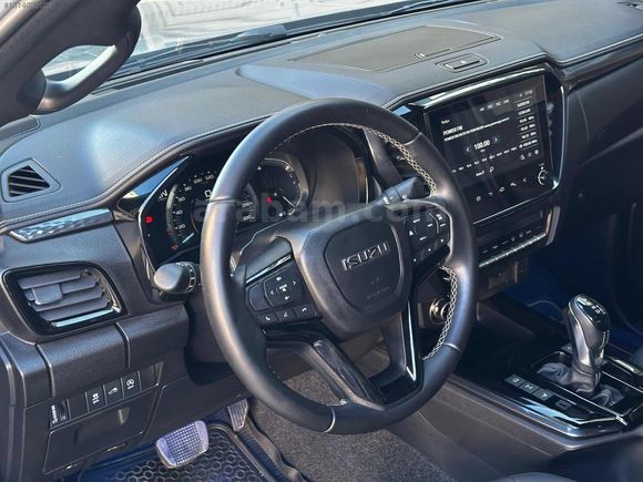 OFLUOĞLU'DAN 2025 ISUZU D-MAX EKSTRA'LI