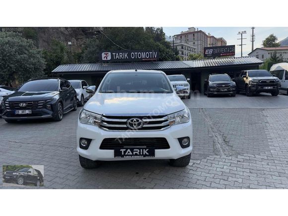 2015 TOYOTA HİLUX 2.4 ADVENTURE 4x4 BAKIMLI %20 YENİ KASA !