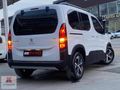 2023-1.5-BLUEHDİ-130-GT-CAM-TAVAN-EN-DOLUSU-OTOMATİK-PAZARLIKSIZ