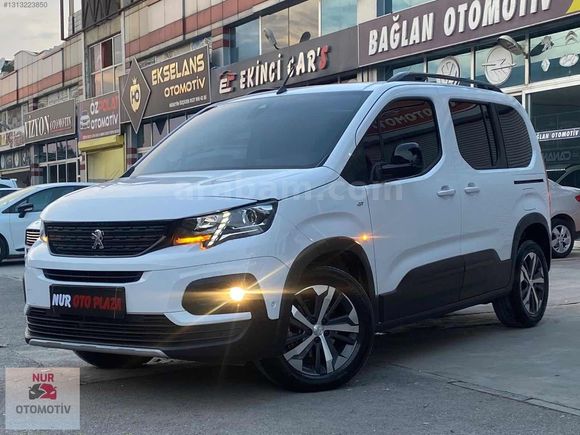 2023-1.5-BLUEHDİ-130-GT-CAM-TAVAN-EN-DOLUSU-OTOMATİK-PAZARLIKSIZ