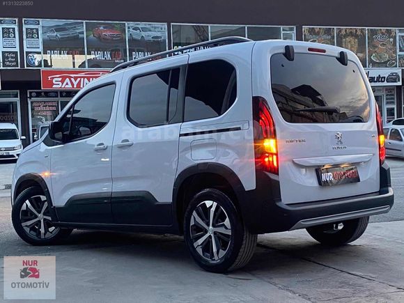 2023-1.5-BLUEHDİ-130-GT-CAM-TAVAN-EN-DOLUSU-OTOMATİK-PAZARLIKSIZ